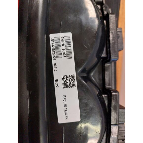 Left Tail Light for 1988-1999 Chevy GMC Cadillac GM080-B0002 Replacement - Picture 10 of 14